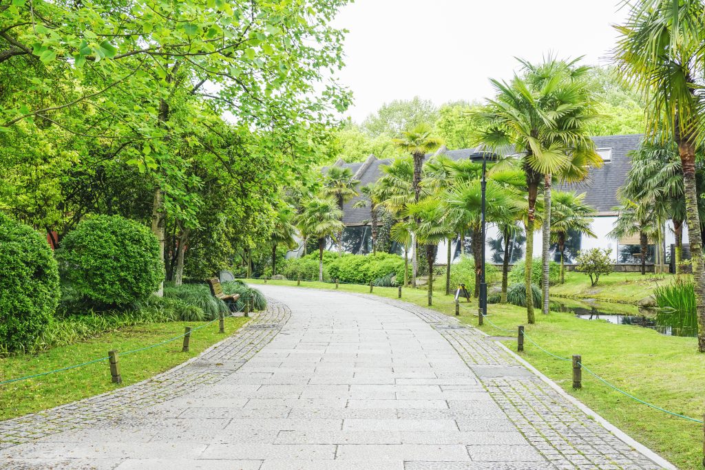 perencana taman dan lanskap